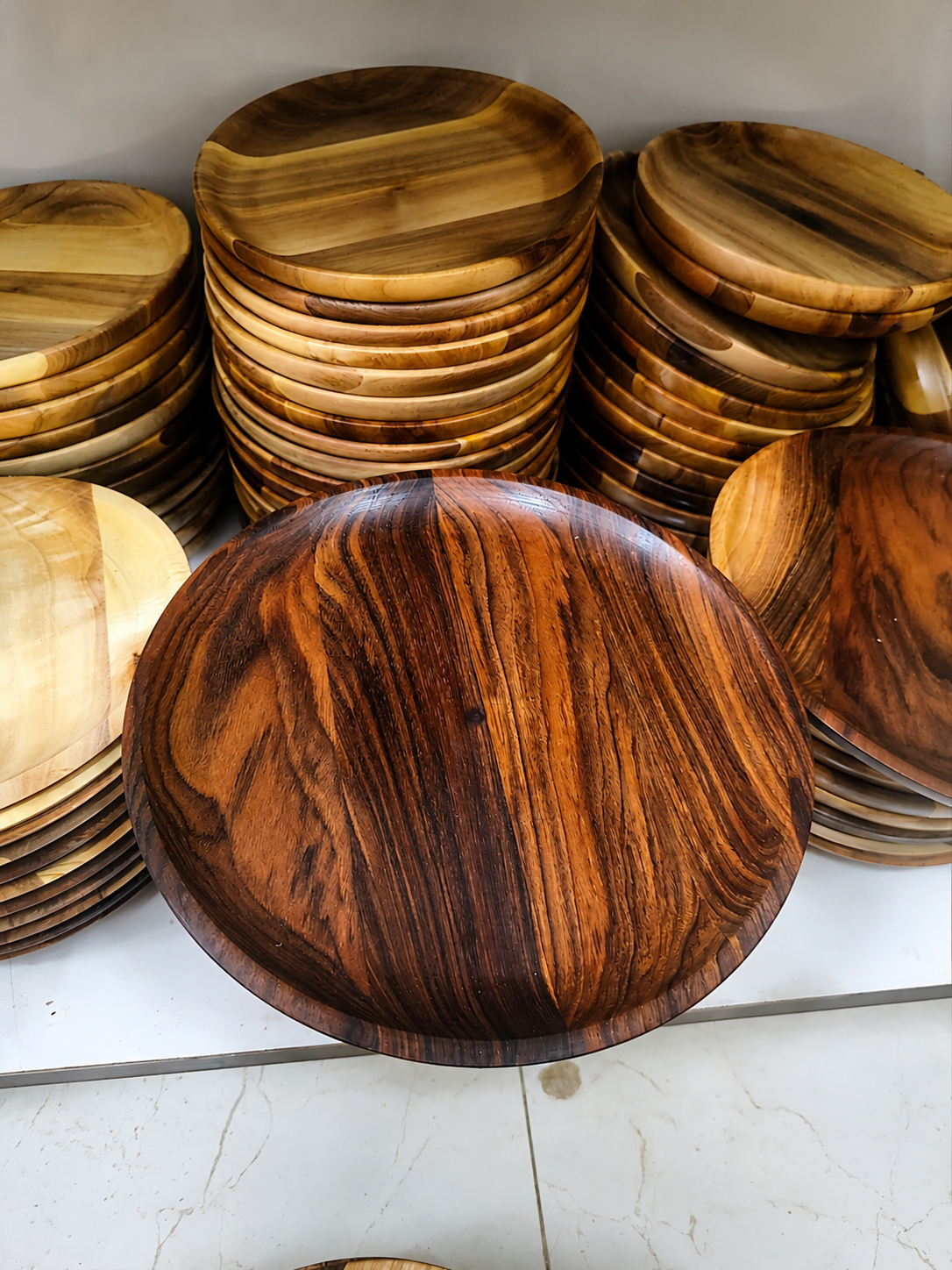 بشقاب چوب گردو قطر 25